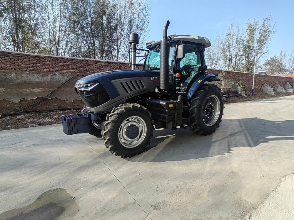 140HP Полноприводной компактный трактор