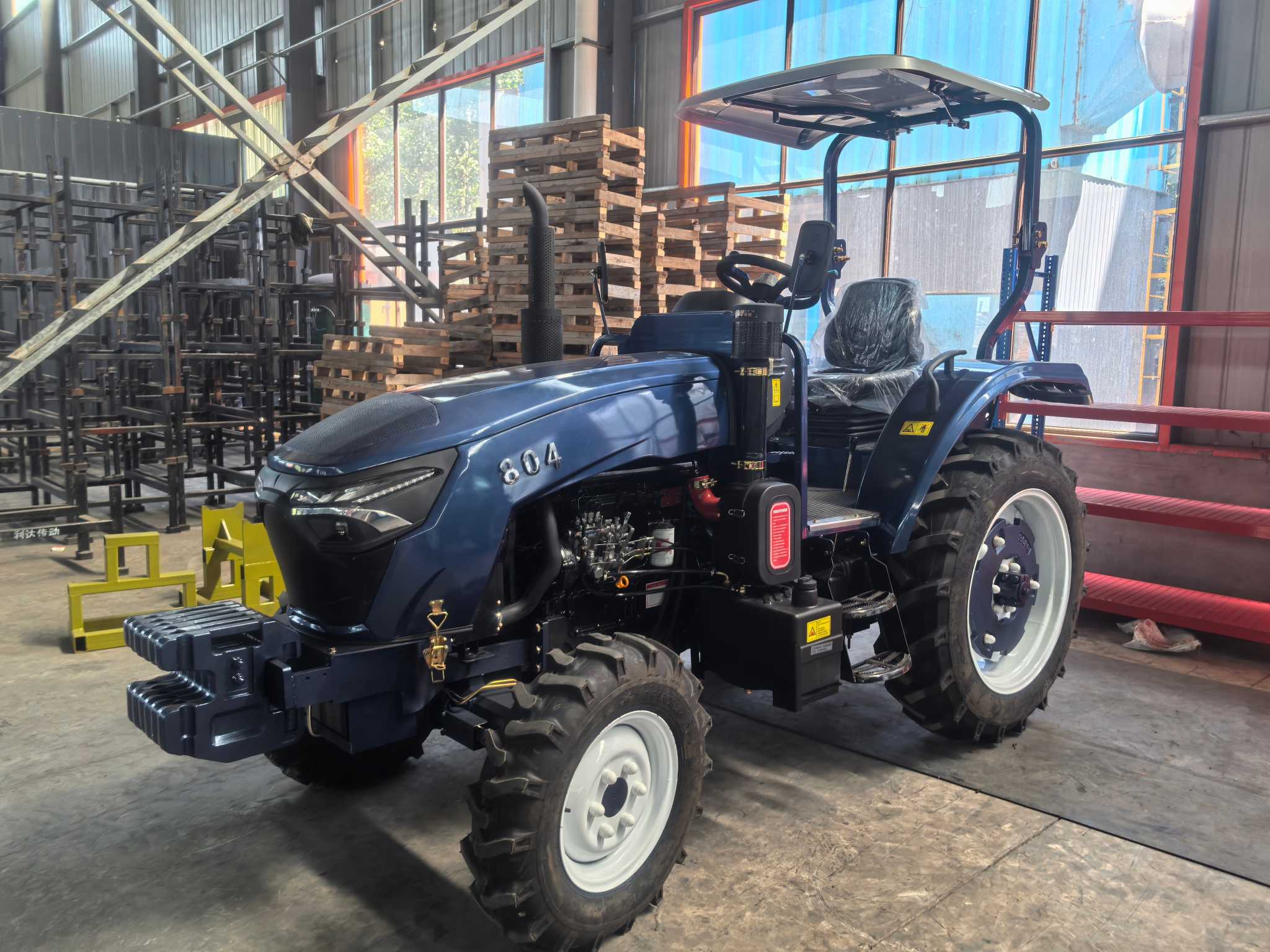 130HP Сельскохозяйственный трактор