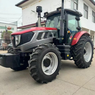 180HP Тракторная прикладная ферма