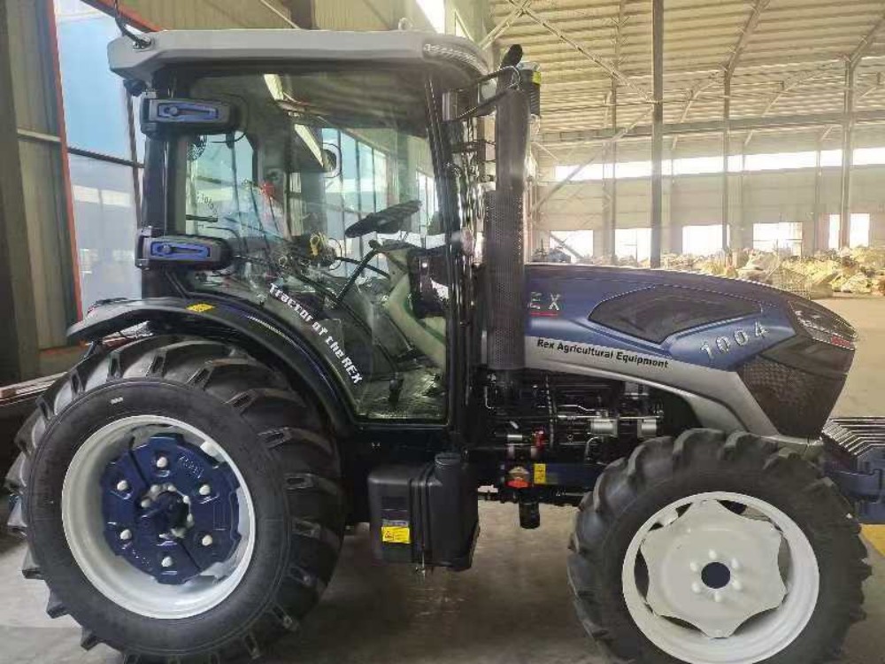 100HP Agricultural Tractor Equipment